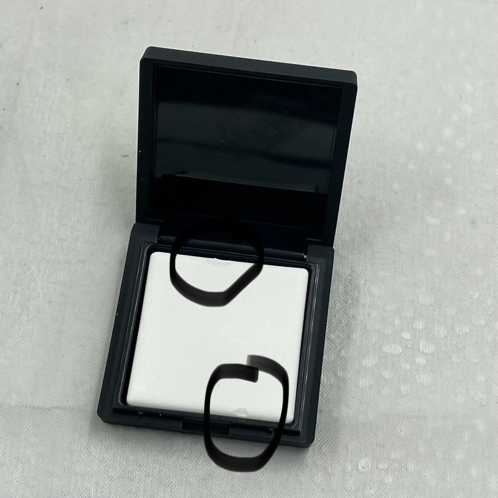 NARS Mini Setting Powder - Picture 9 of 9